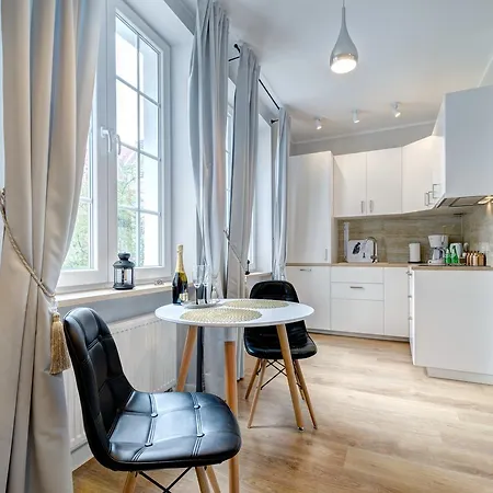 H&t Apartament Przy Bazylice Mariackiej Ii Appartement Gdańsk